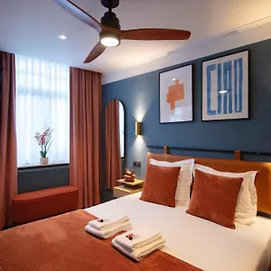 Gillis Eight By Romy&travis ** Bruges